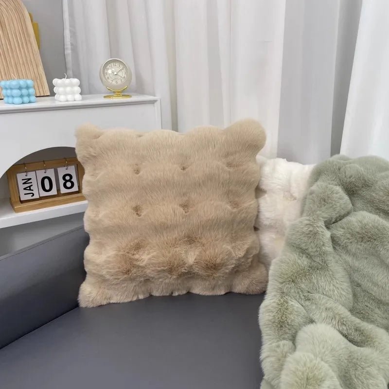 Capa de Almofada Plena em Pelúcia Luxuosa - Almofada | Souza Plena