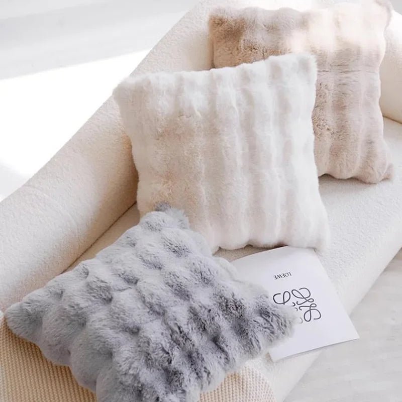 Capa de Almofada Plena em Pelúcia Luxuosa - Almofada | Souza Plena