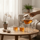 Chaleira de Vidro com 6 Xícaras + Coador Inox e Tampa de Bambu - | Souza Plena